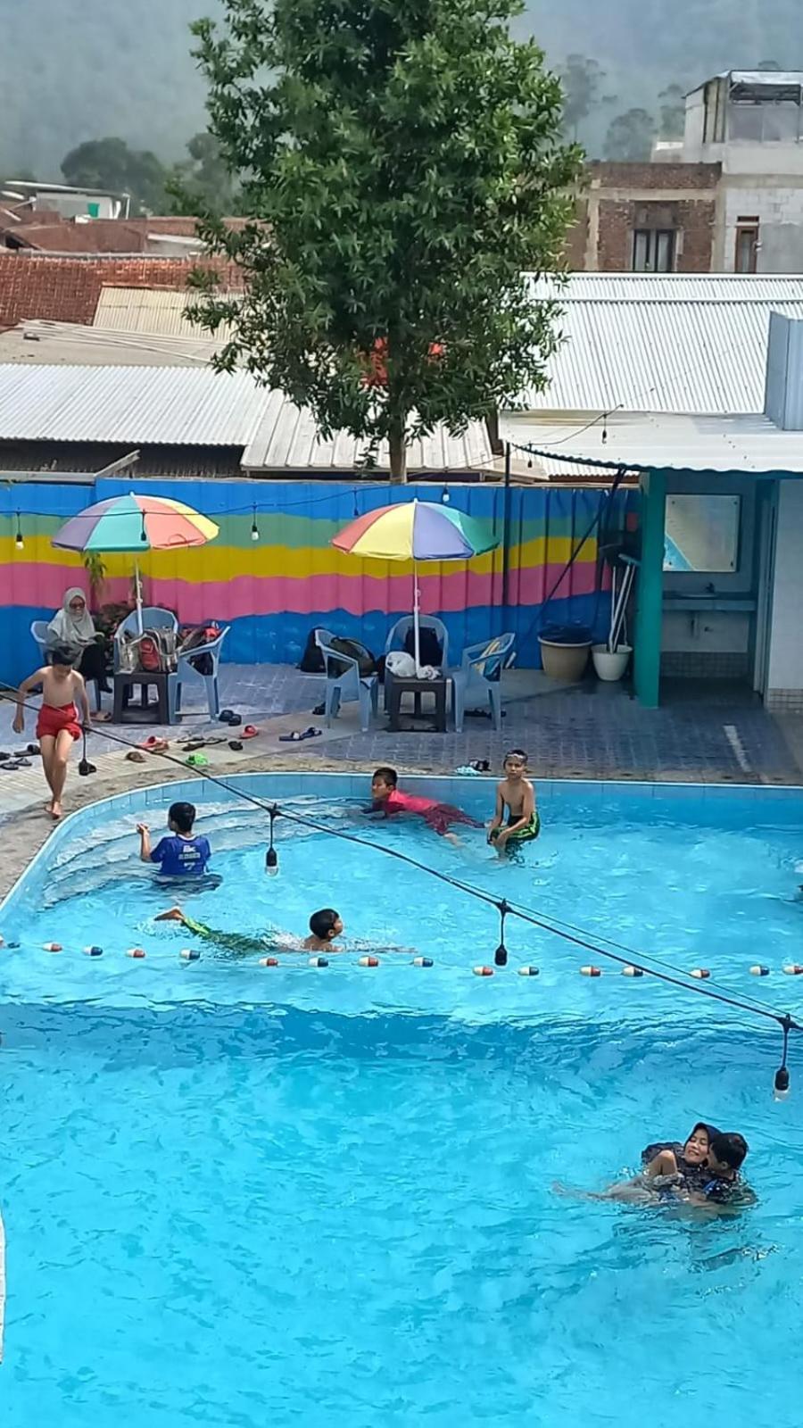 Maulana Hills Syariah Hotel Lembang Exteriör bild